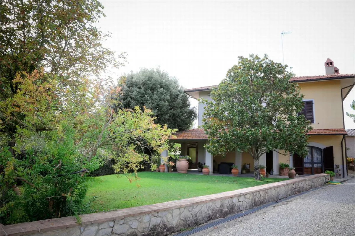 Villa in vendita a Lucignano - foto 5