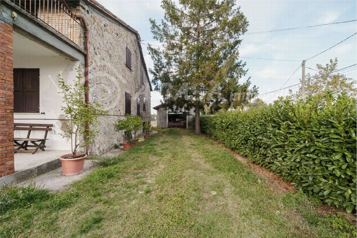 Rustico/Casale in vendita a Felino - foto 4