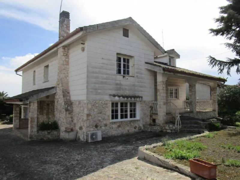 Villa in vendita a Statte - foto 1