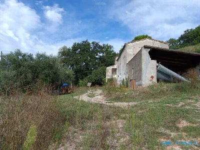 Rustico/Casale in vendita a Tavoleto - foto 3