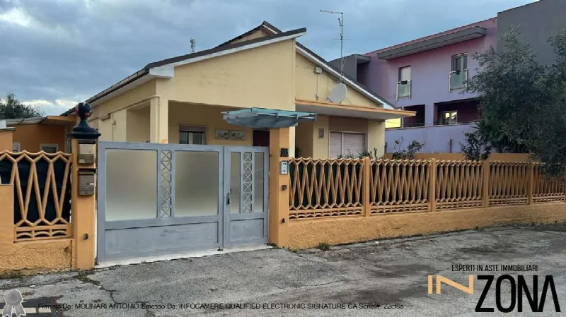 Villa in vendita a Pescara, Zona San Silvestro - foto 1
