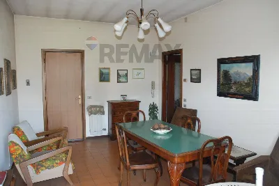 Appartamento in vendita a Casalzuigno - foto 1