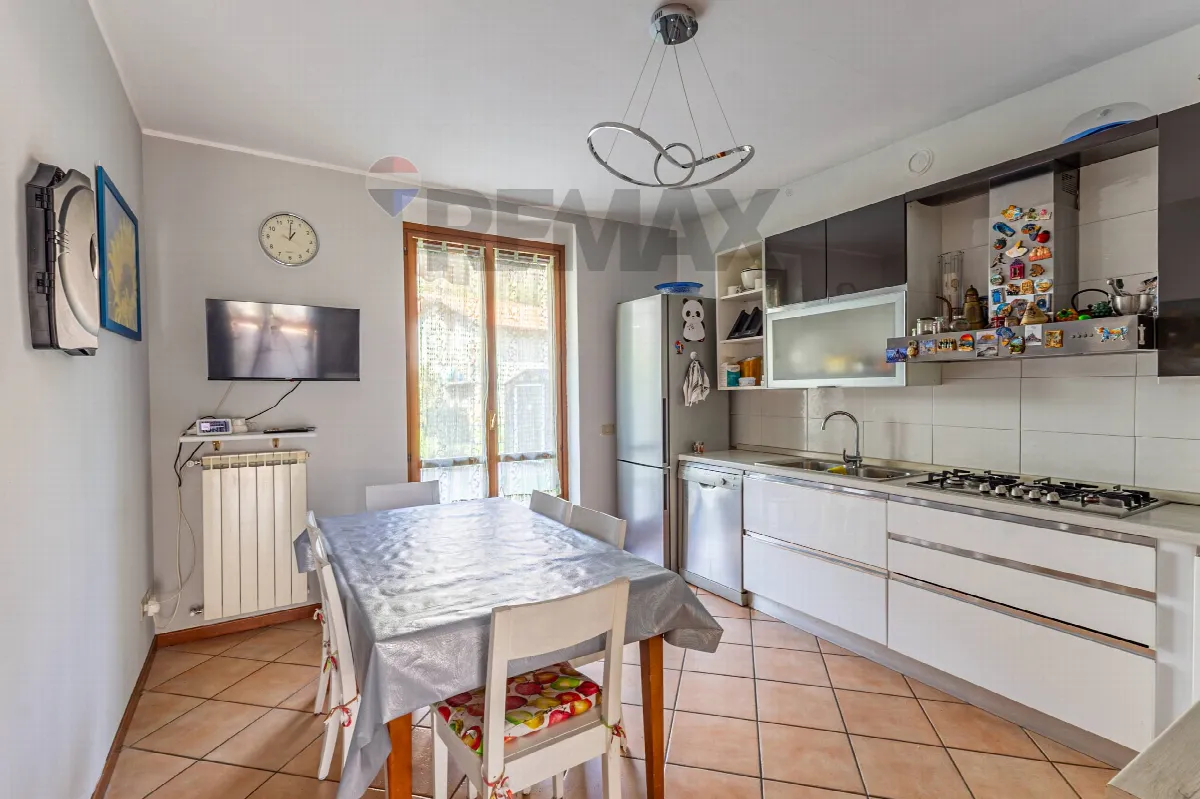 Villa in vendita a Porto Ceresio - foto 3