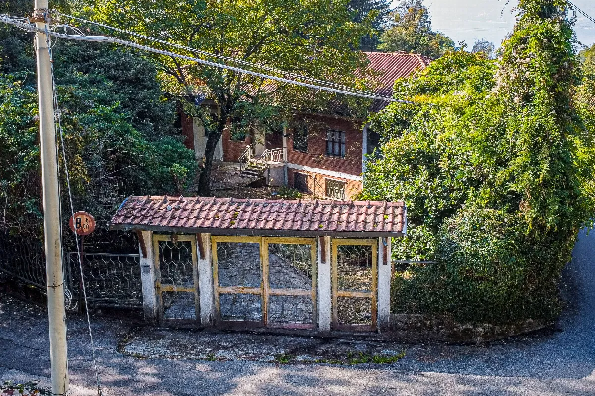 Villa in vendita ad Agra - foto 2