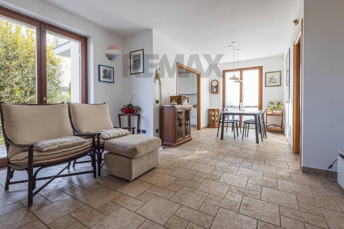 Villa in vendita a Viggiù - foto 5