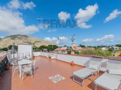 Casa Indipendente in vendita a Palermo, Mo... - foto 1