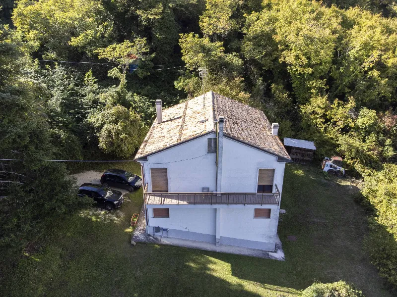 Rustico/Casale in vendita a Poggio San Marcello - foto 1