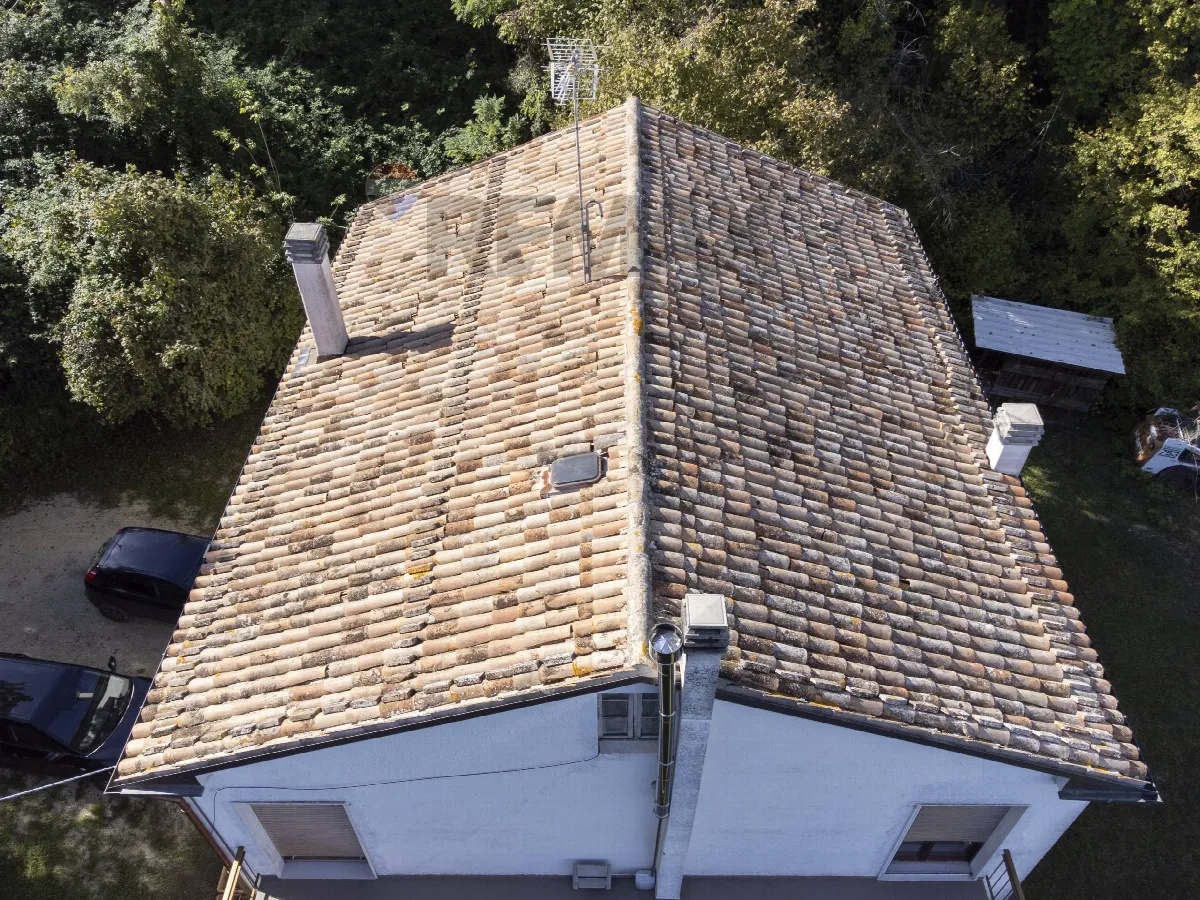 Rustico/Casale in vendita a Poggio San Marcello - foto 3