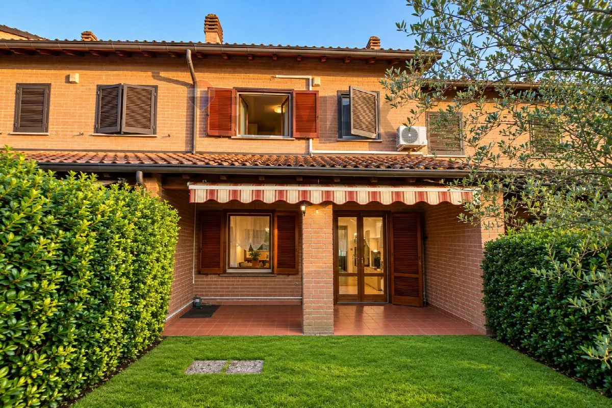 Villa in vendita a Carate Brianza - foto 2