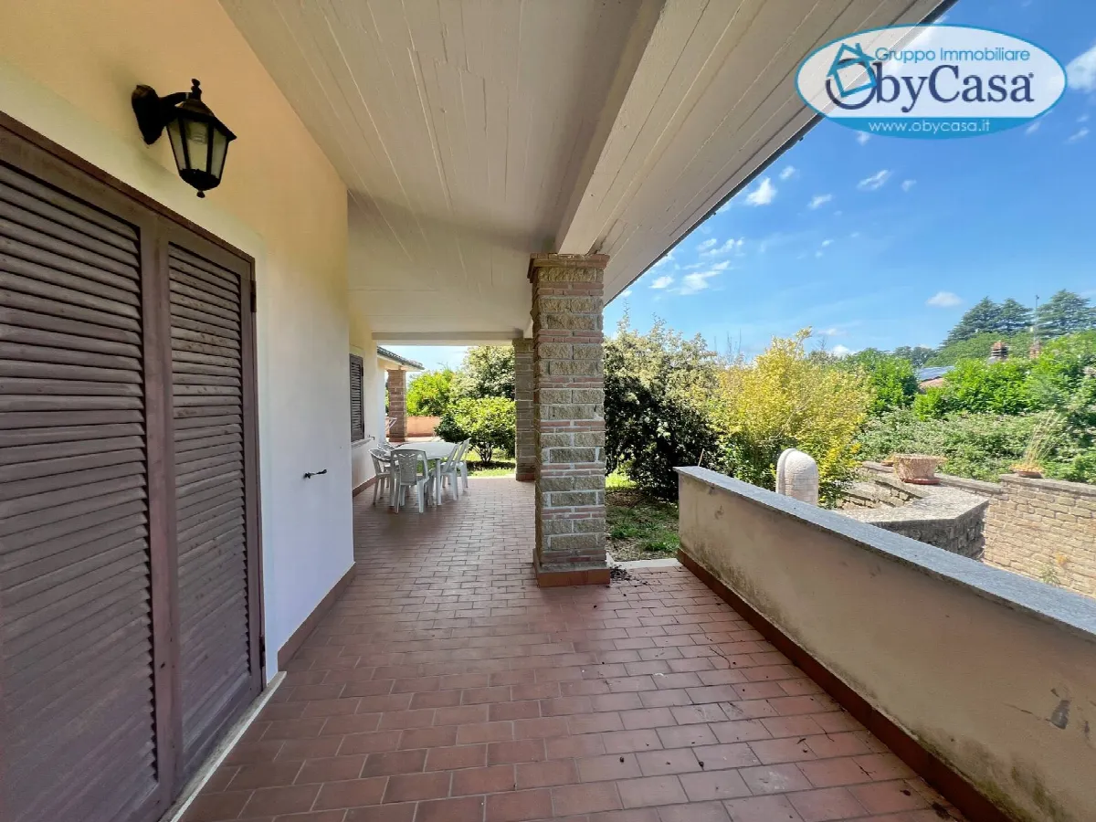 Villa in vendita a Oriolo Romano - foto 2
