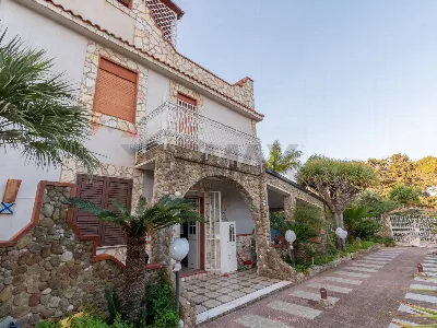 Villa in vendita a Carini - foto 2