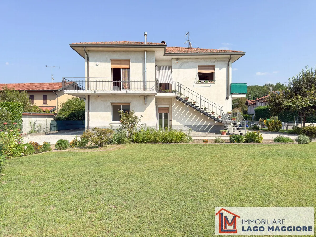 Villa in vendita a Ispra - foto 2