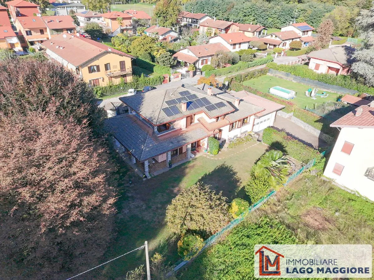 Villa in vendita a Travedona-Monate - foto 4
