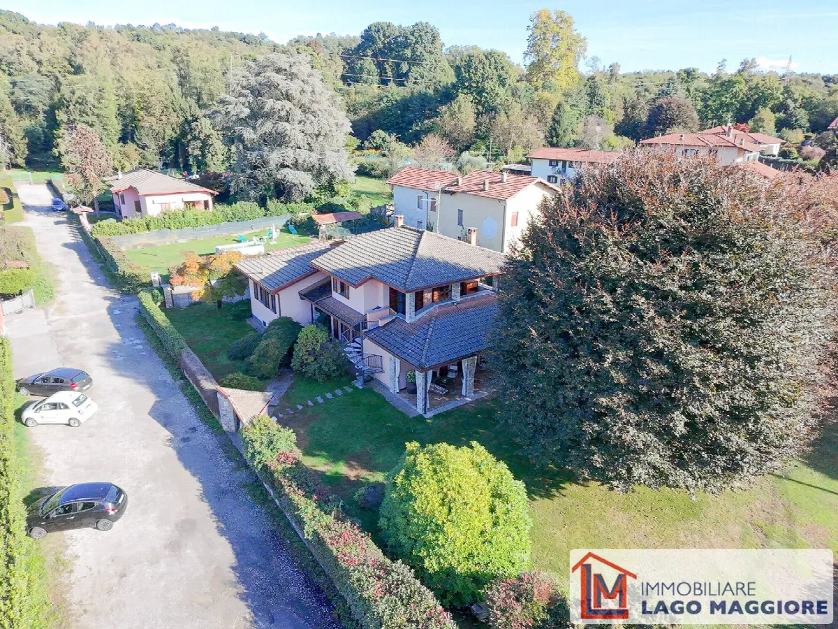 Villa in vendita a Travedona-Monate - foto 5