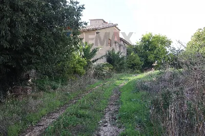 Palazzo/Stabile in vendita a Ragusa, Zona ... - foto 9