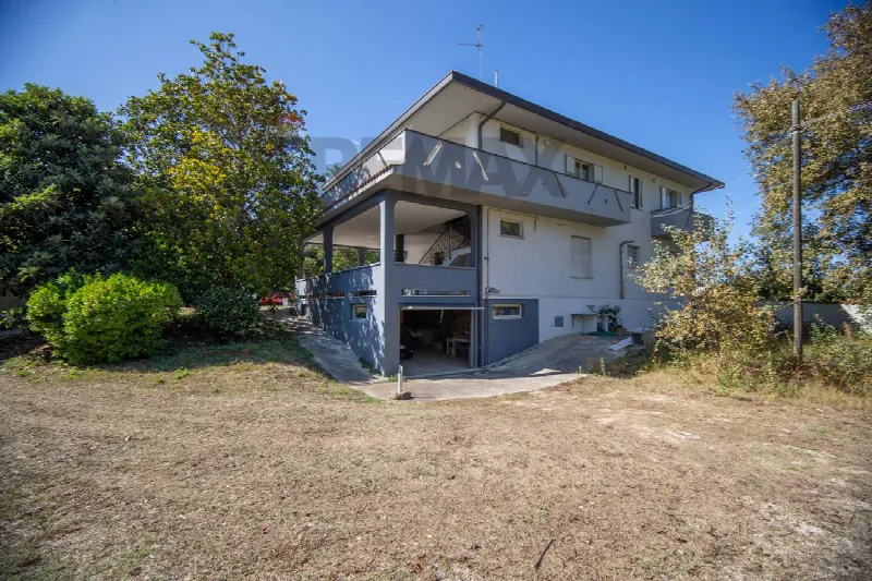 Villa in vendita a Ortona - foto 1