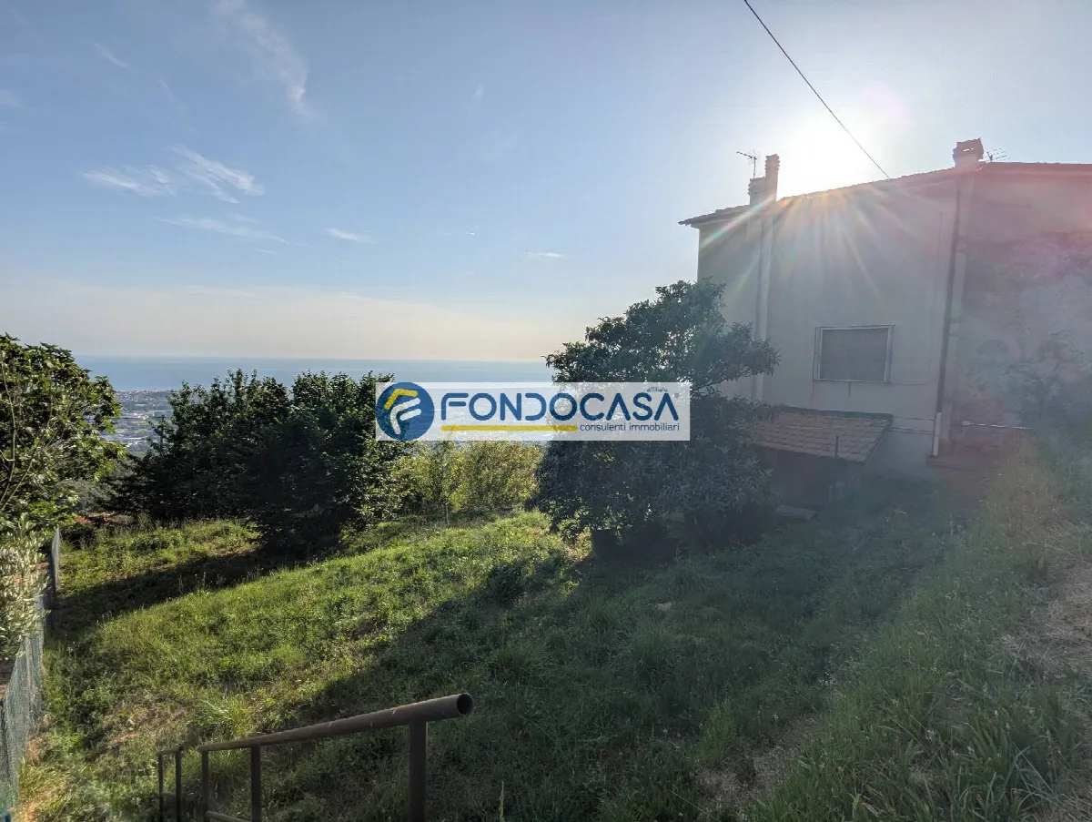 Villa in vendita a Pietrasanta - foto 2