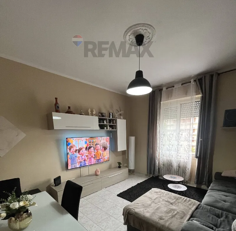 Appartamento in vendita a Milano, San Siro, Trenno - foto 1
