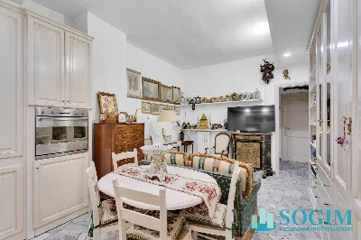 Appartamento in vendita a Como, Centro - foto 3
