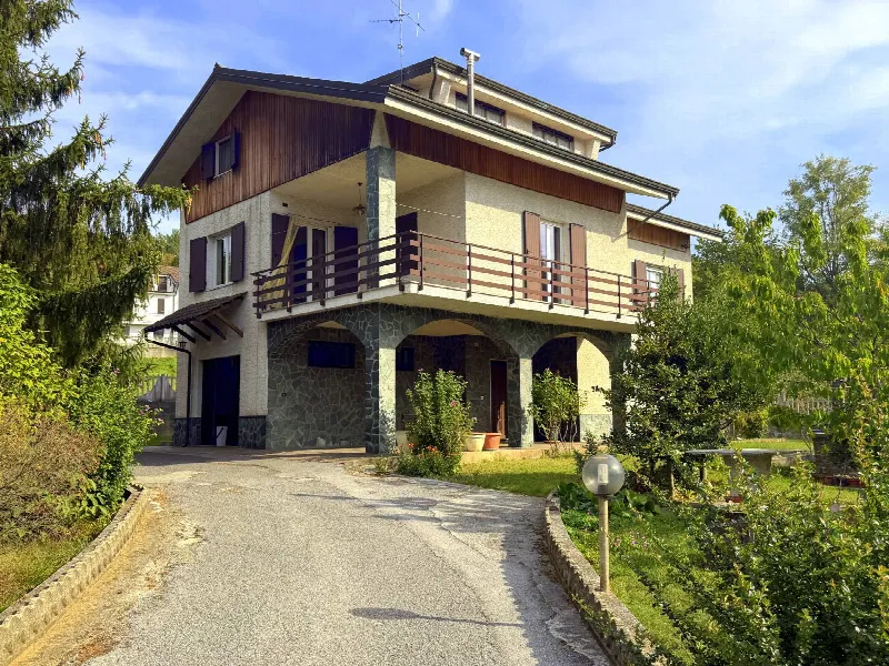 Villa in vendita a Cairo Montenotte - foto 1