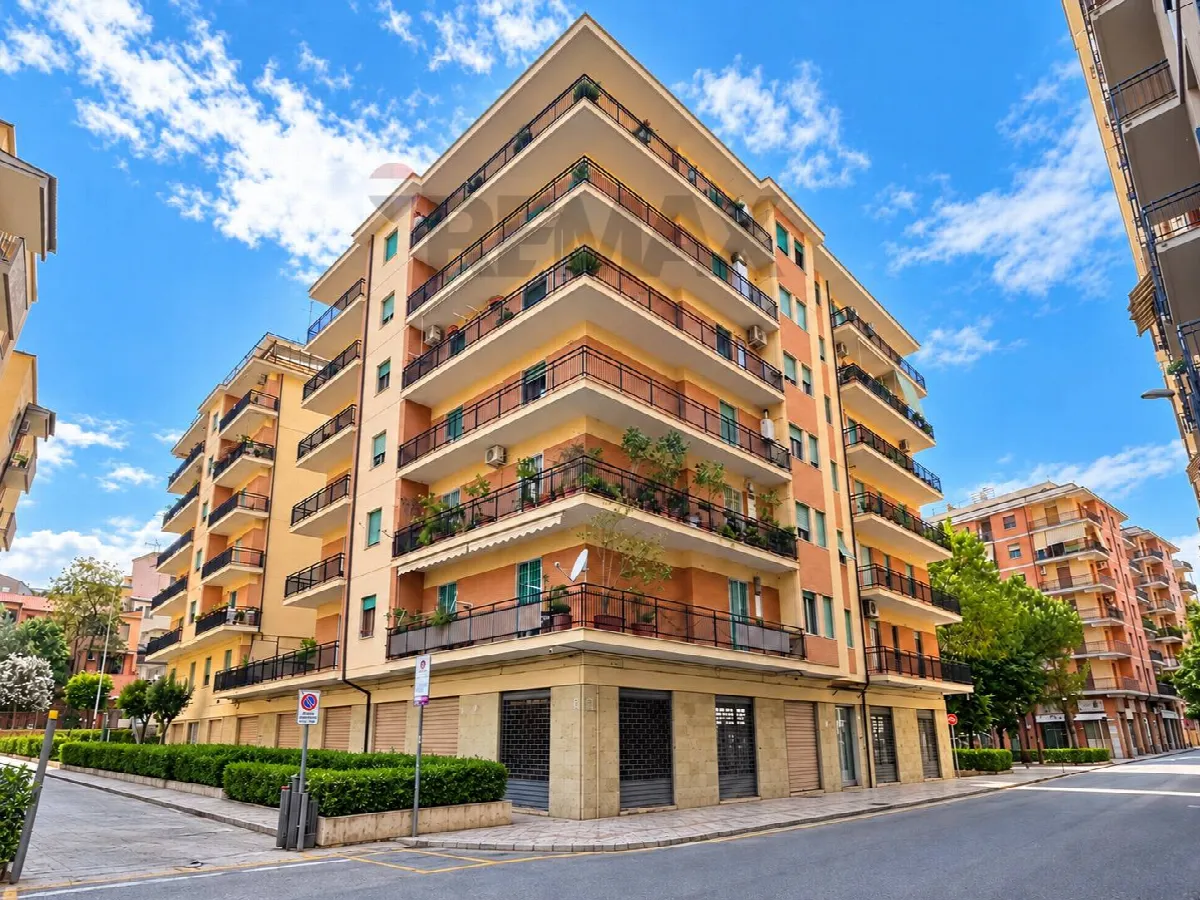 Appartamento in vendita a Cosenza, Centro, Mancini - foto 2