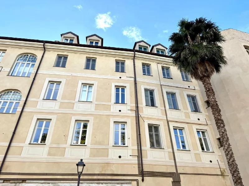 Ufficio in vendita a Imperia, Oneglia - foto 1