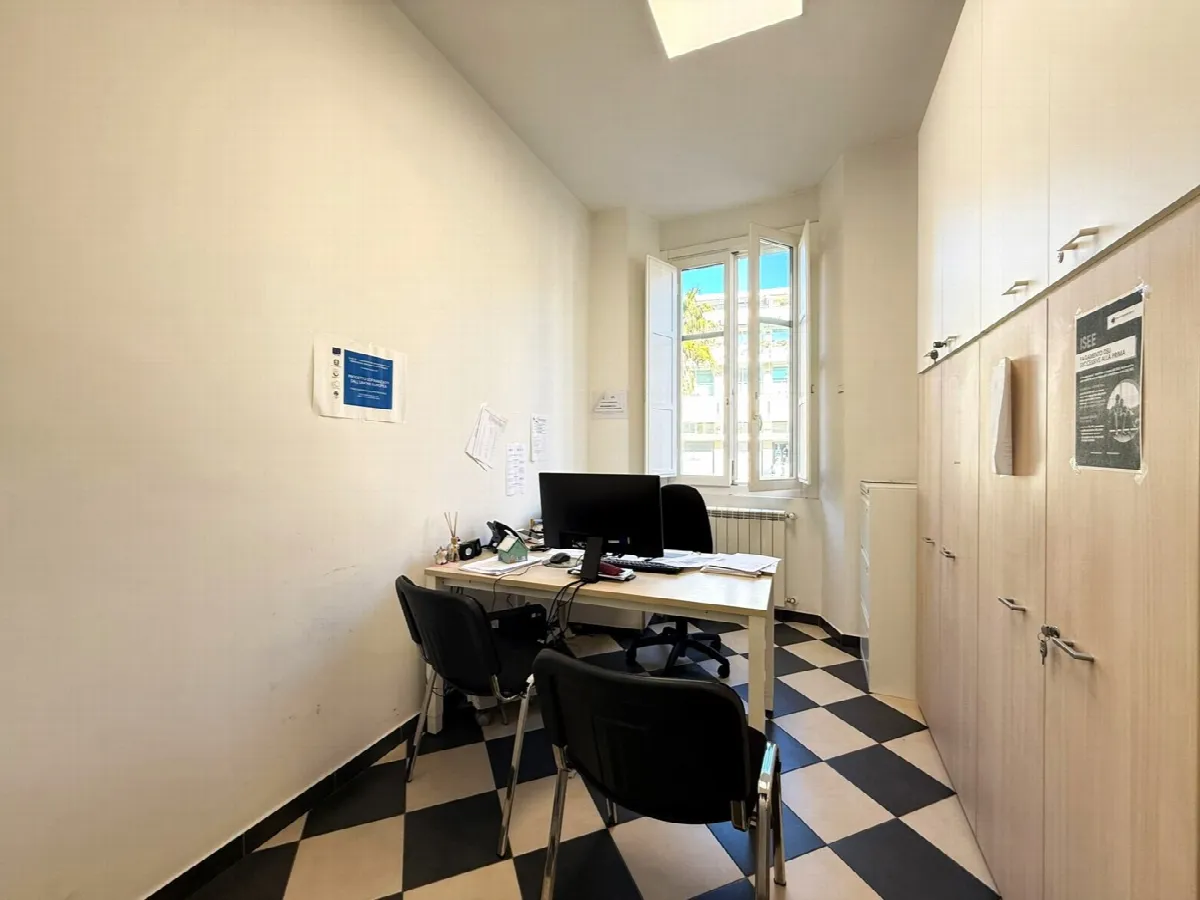 Ufficio in vendita a Imperia, Oneglia - foto 4