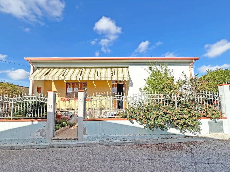 Casa Indipendente in vendita a Sanluri - foto 1