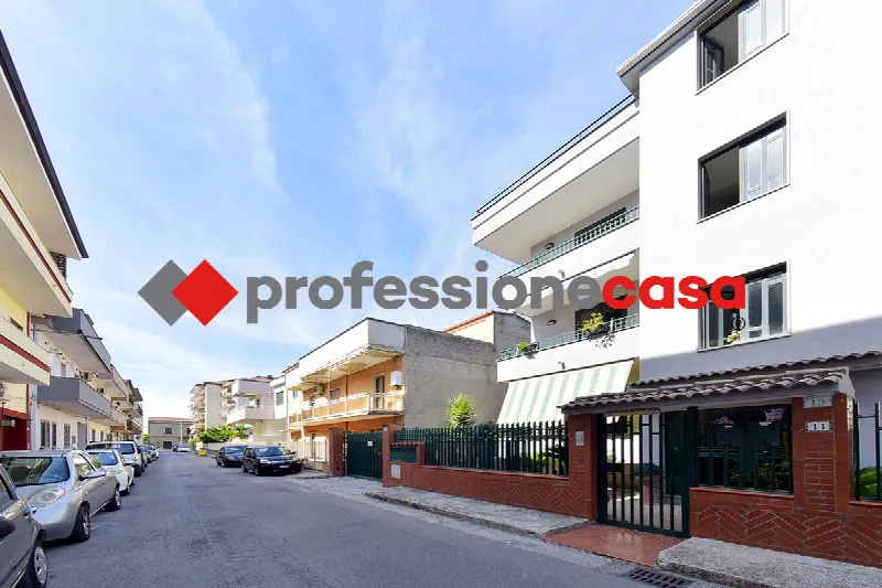 Casa Indipendente in vendita a San Nicola la Strada - foto 1