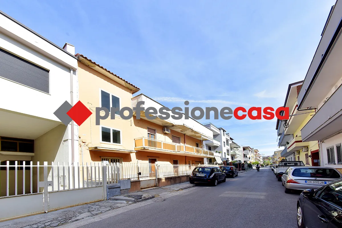 Casa Indipendente in vendita a San Nicola la Strada - foto 2
