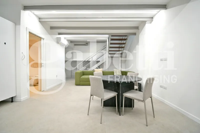 Appartamento in vendita a Cagliari, Centro - foto 1