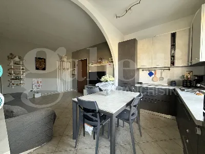 Appartamento in vendita a Collesalvetti - foto 2