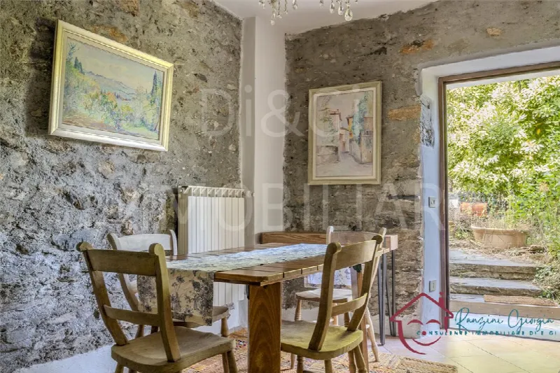 Rustico/Casale in vendita a Ranzo - foto 1