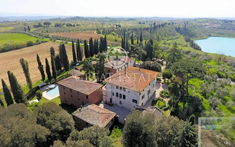 Rustico/Casale in vendita a Torrita di Siena - foto 1