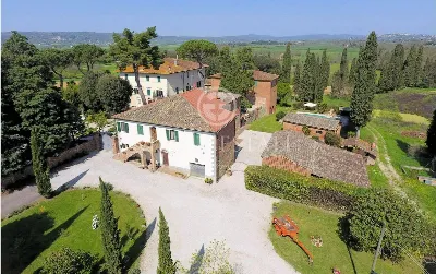 Rustico/Casale in vendita a Torrita di Sie... - foto 2