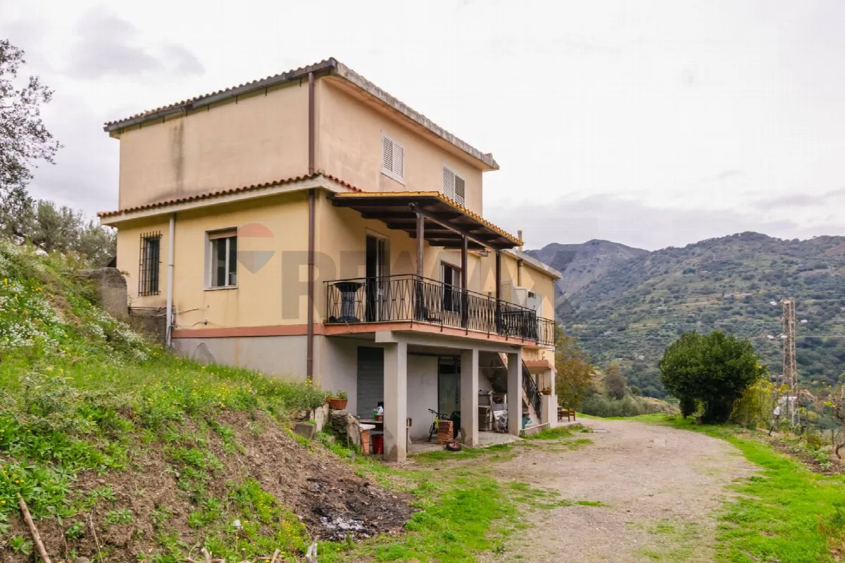 Villa in vendita a Fiumedinisi - foto 3