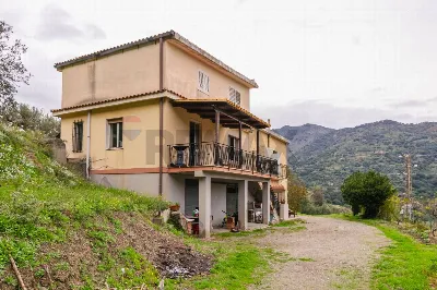Villa in vendita a Fiumedinisi - foto 3