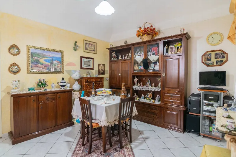 Appartamento in vendita a Catania, Centro Storico, Porto - foto 1