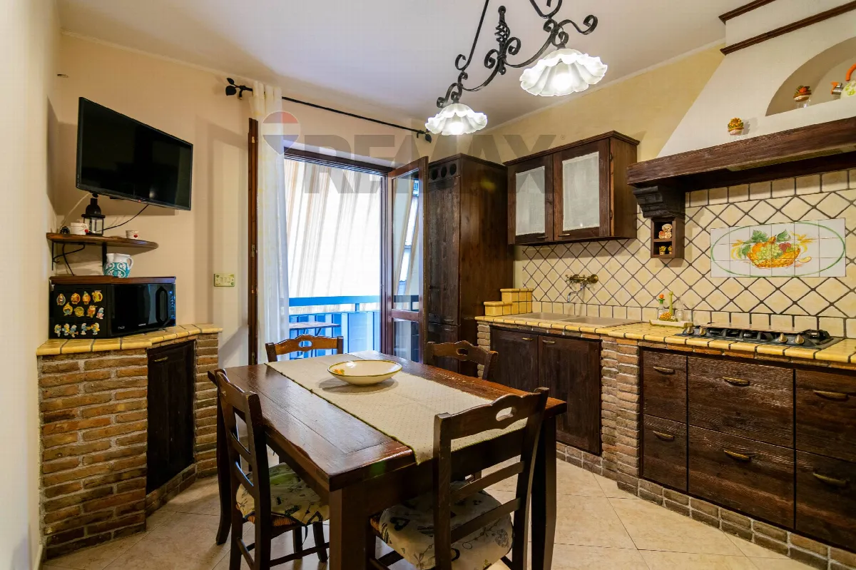 Appartamento in vendita ad Aci Catena - foto 3