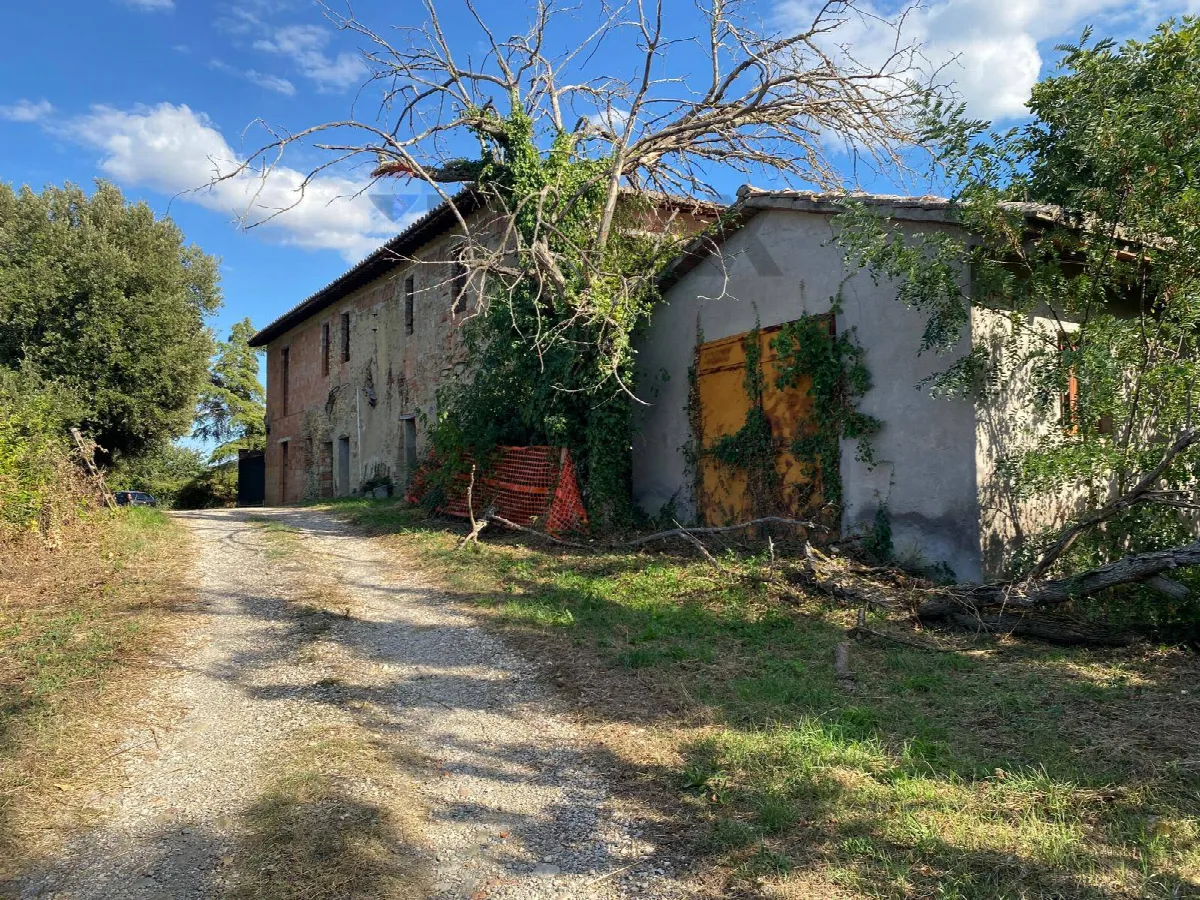 Rustico/Casale in vendita a Piegaro - foto 3