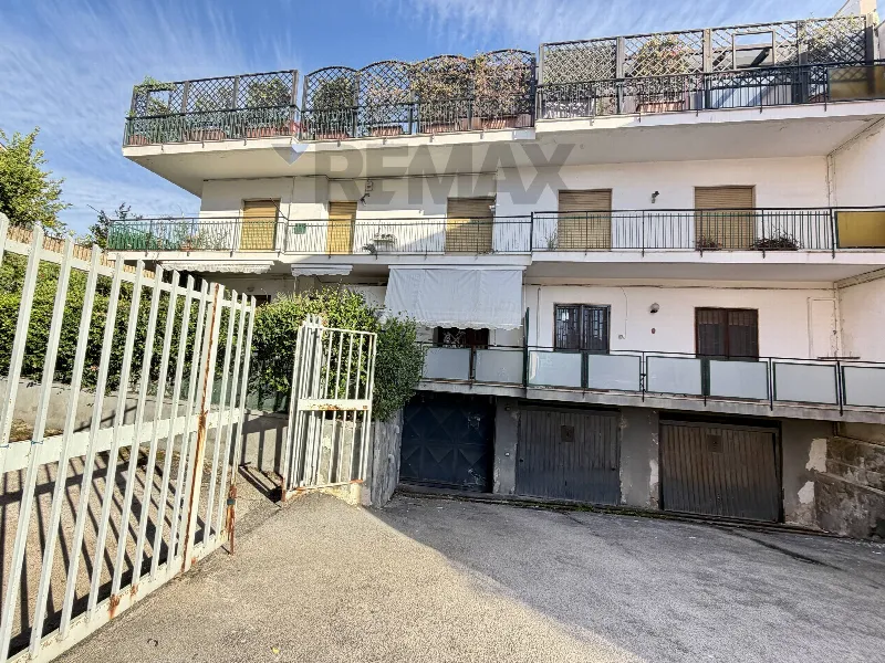 Appartamento in vendita a Pozzuoli - foto 1