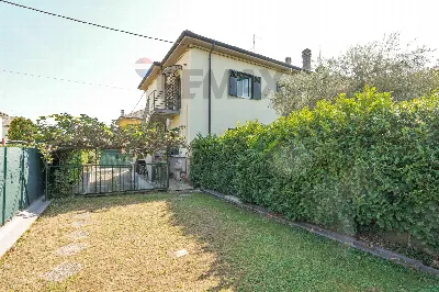 Villa in vendita a Dalmine - foto 1