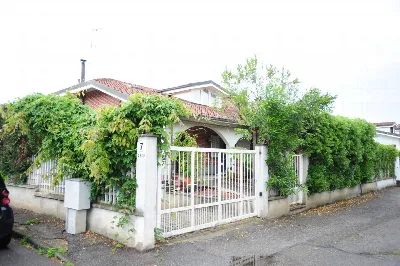 Villa a Rivalta di Torino