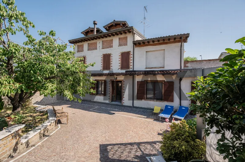 Villa in vendita a Viadana - foto 1