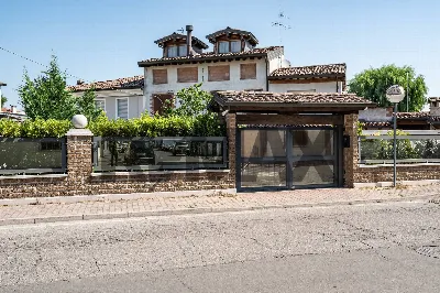 Villa in vendita a Viadana - foto 2