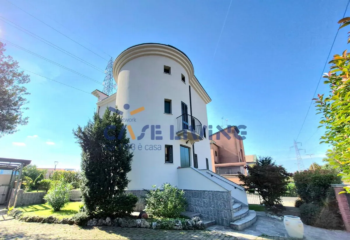 Villa in vendita a Bollate - foto 4
