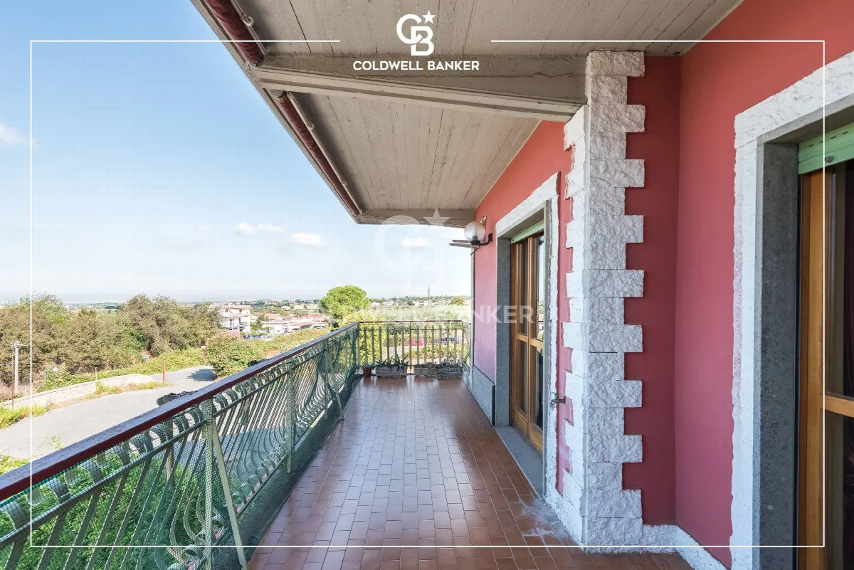 Appartamento in vendita a Castel Gandolfo - foto 2