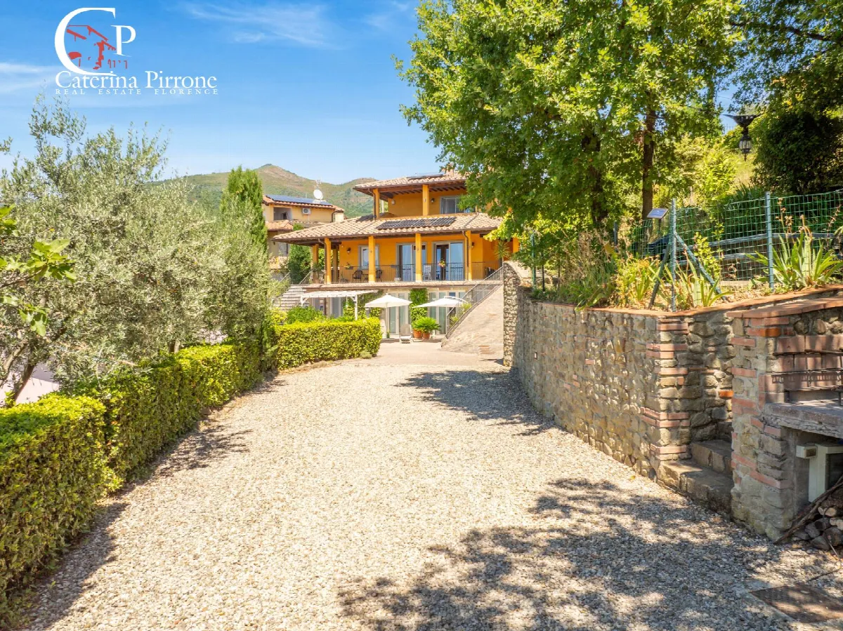 Villa in vendita a Reggello - foto 2