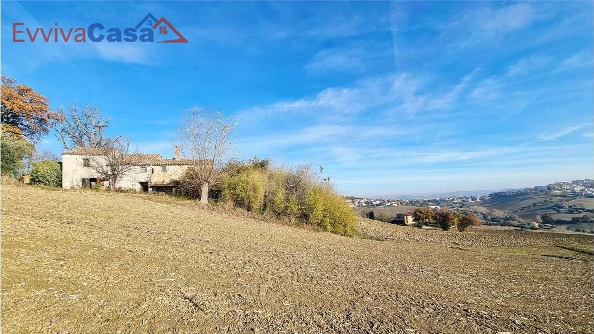Rustico/Casale in vendita a Santa Maria Nuova - foto 3