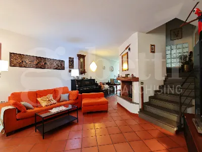 Casa Indipendente a Sesto Fiorentino